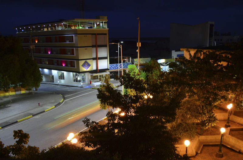 Hotel San Carlos Barrancabermeja Eksteriør billede