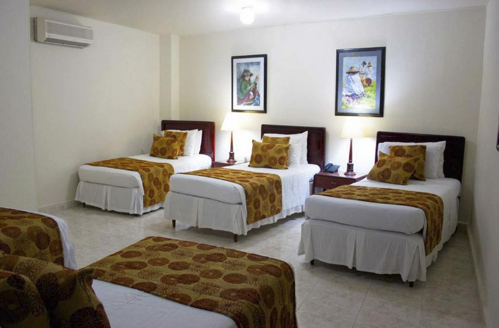 Hotel San Carlos Barrancabermeja Eksteriør billede