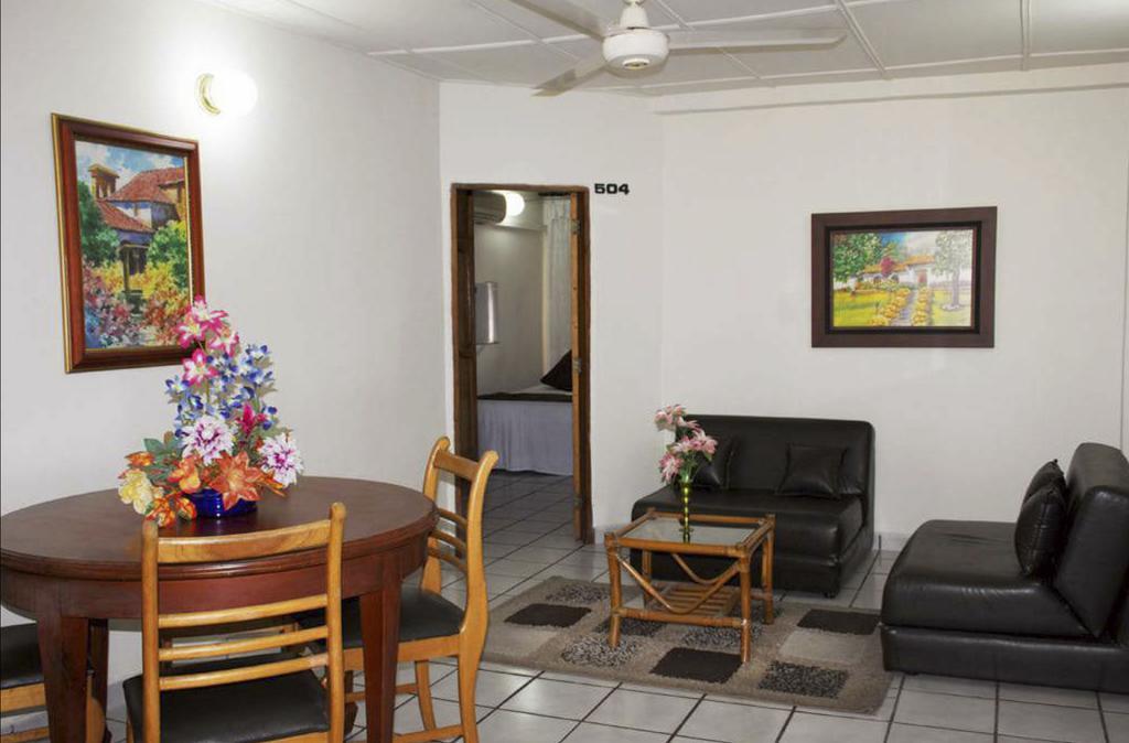 Hotel San Carlos Barrancabermeja Eksteriør billede